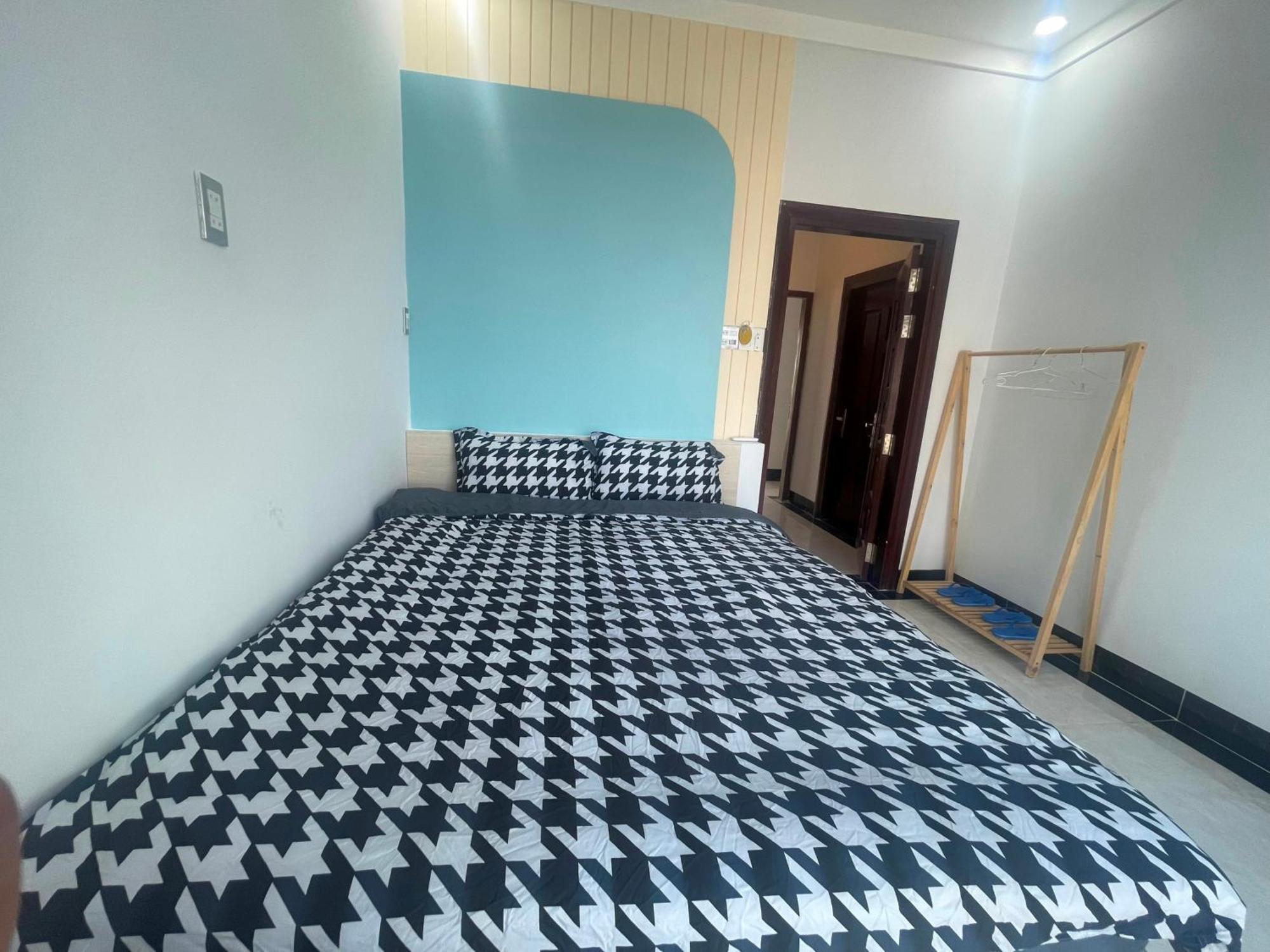 פאן ת'ייט Queen Sea Hotel מראה חיצוני תמונה